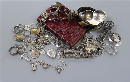 A group of assorted silver jewellery etc.